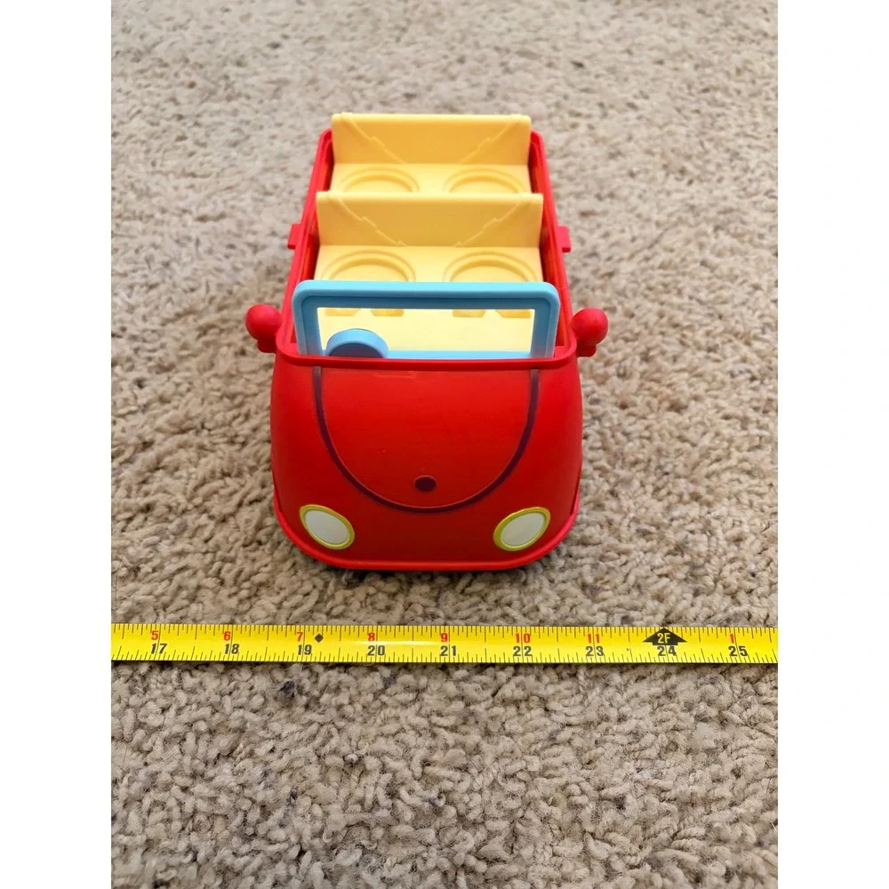 Peppa Pig Red Family‎ Car Toy